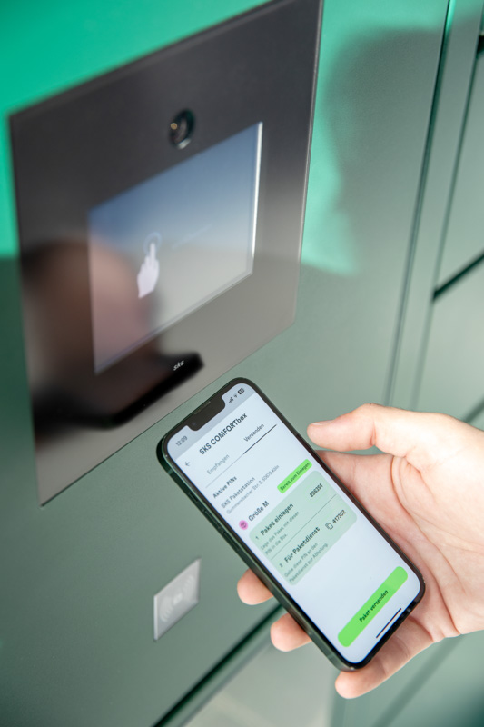 Objekt-Fotografie, Paketfach, grün